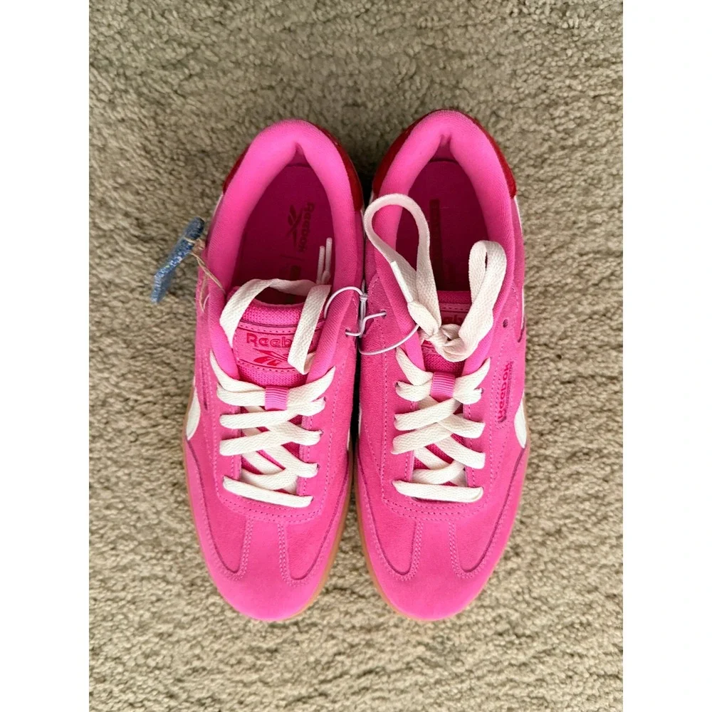 NWT Pink/Red Suede REEBOK Comfort Footbed Sneakers Size 7.5